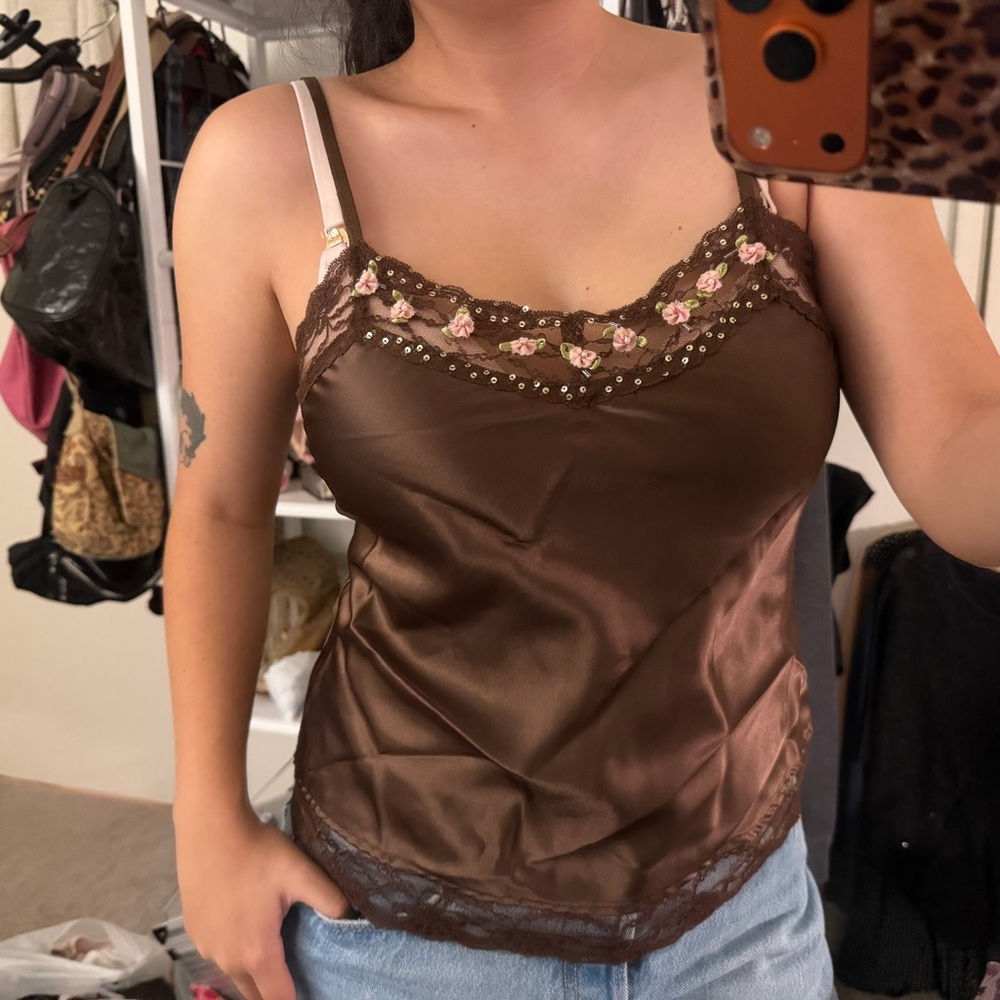 Y2k tank